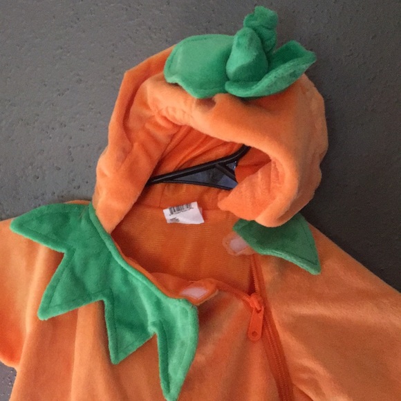 Target Baby Pumpkin 🎃 costume - Picture 2 of 2